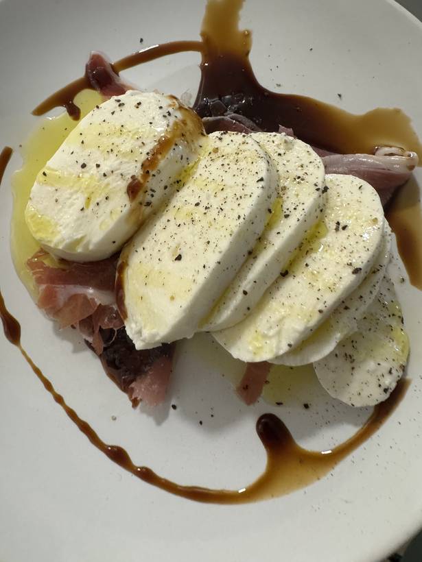 Mozzarella e prosciutto
